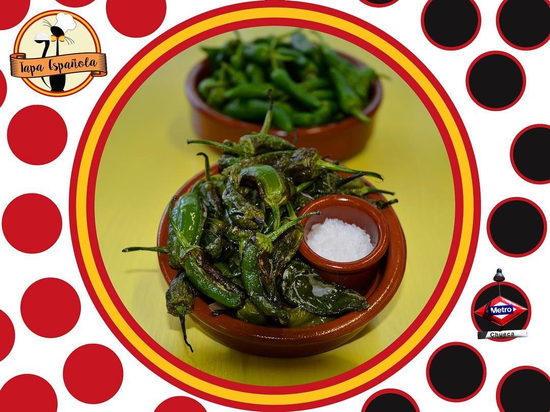 Pimientos: Tapas de Tapa Española Pimientos: Tapas de Tapa Española