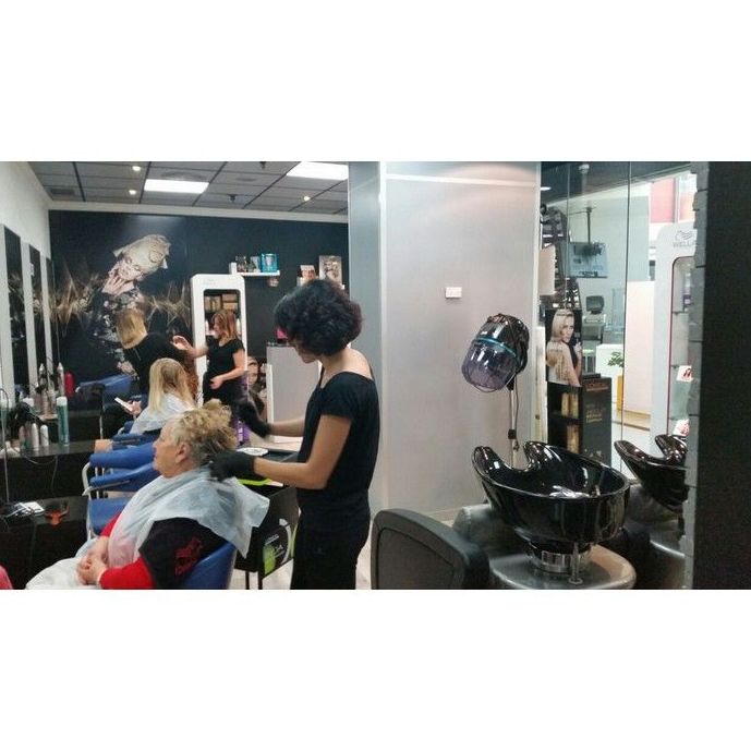 Mechas y tinte: Servicios de Marce Peluqueros Mechas y tinte: Servicios de Marce Peluqueros
