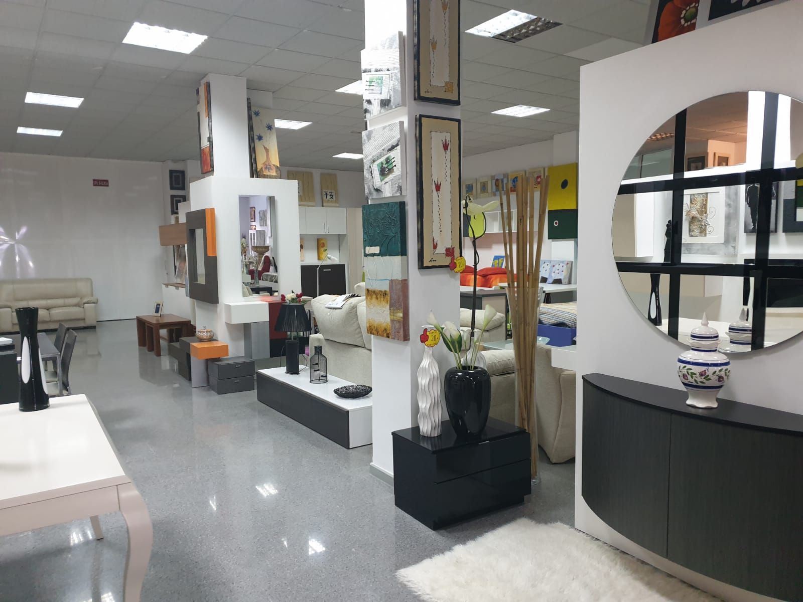 Complementos: Nuestros muebles de Muebles Aquilino Complementos: Nuestros muebles de Muebles Aquilino