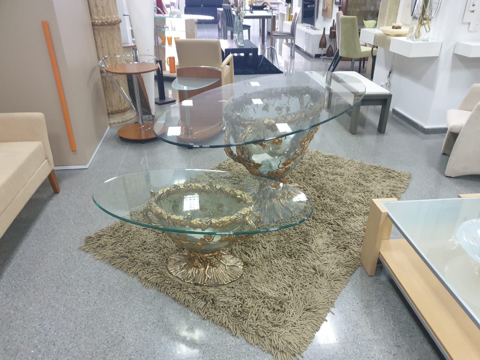Mesas: Nuestros muebles de Muebles Aquilino Mesas: Nuestros muebles de Muebles Aquilino