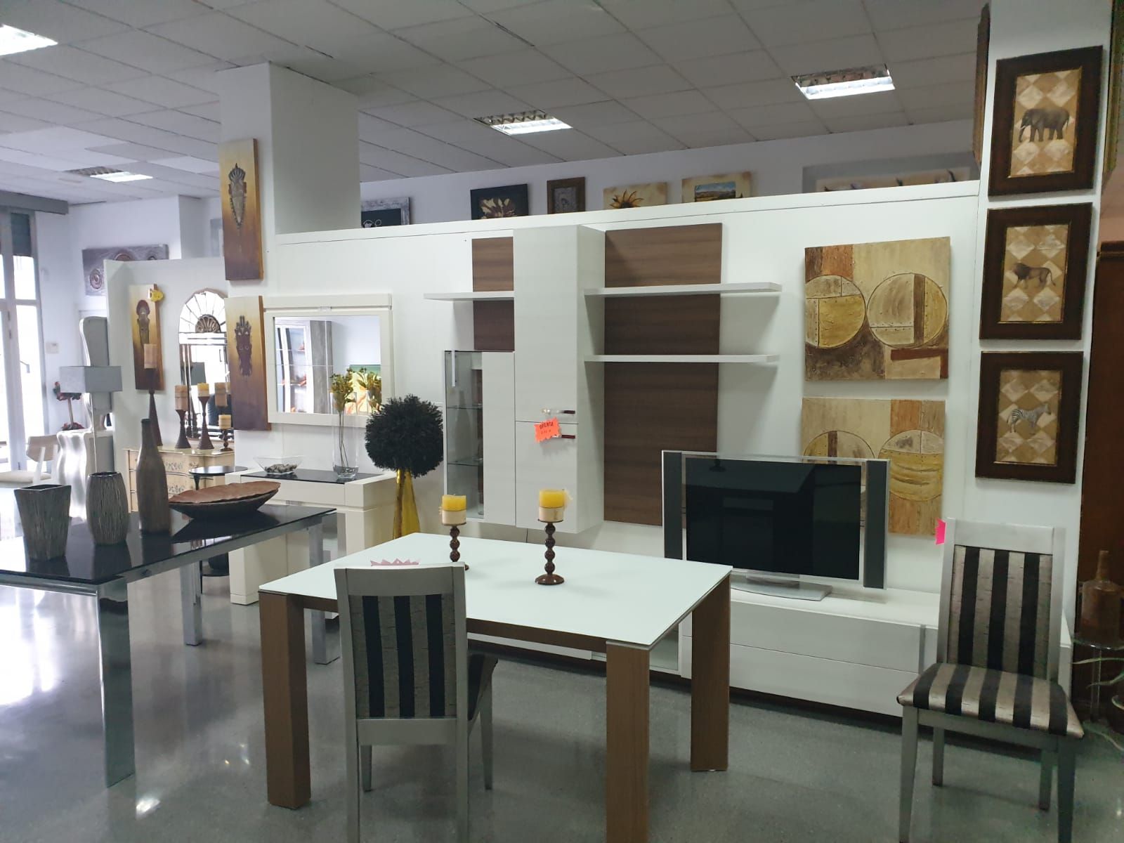 Salones: Nuestros muebles de Muebles Aquilino Salones: Nuestros muebles de Muebles Aquilino
