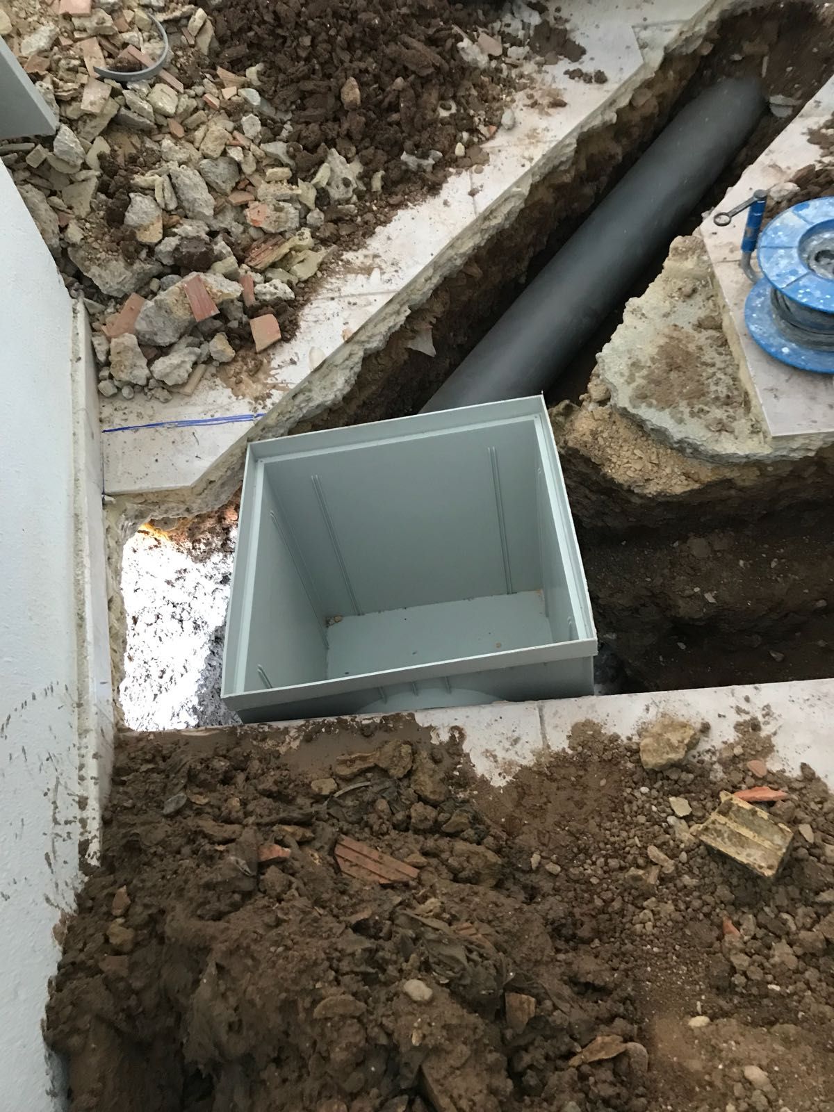 Canalizaciones de desagües generales de aguas fecales: Servicios de Fachadas Monzón Canalizaciones de desagües generales de aguas fecales: Servicios de Fachadas Monzón