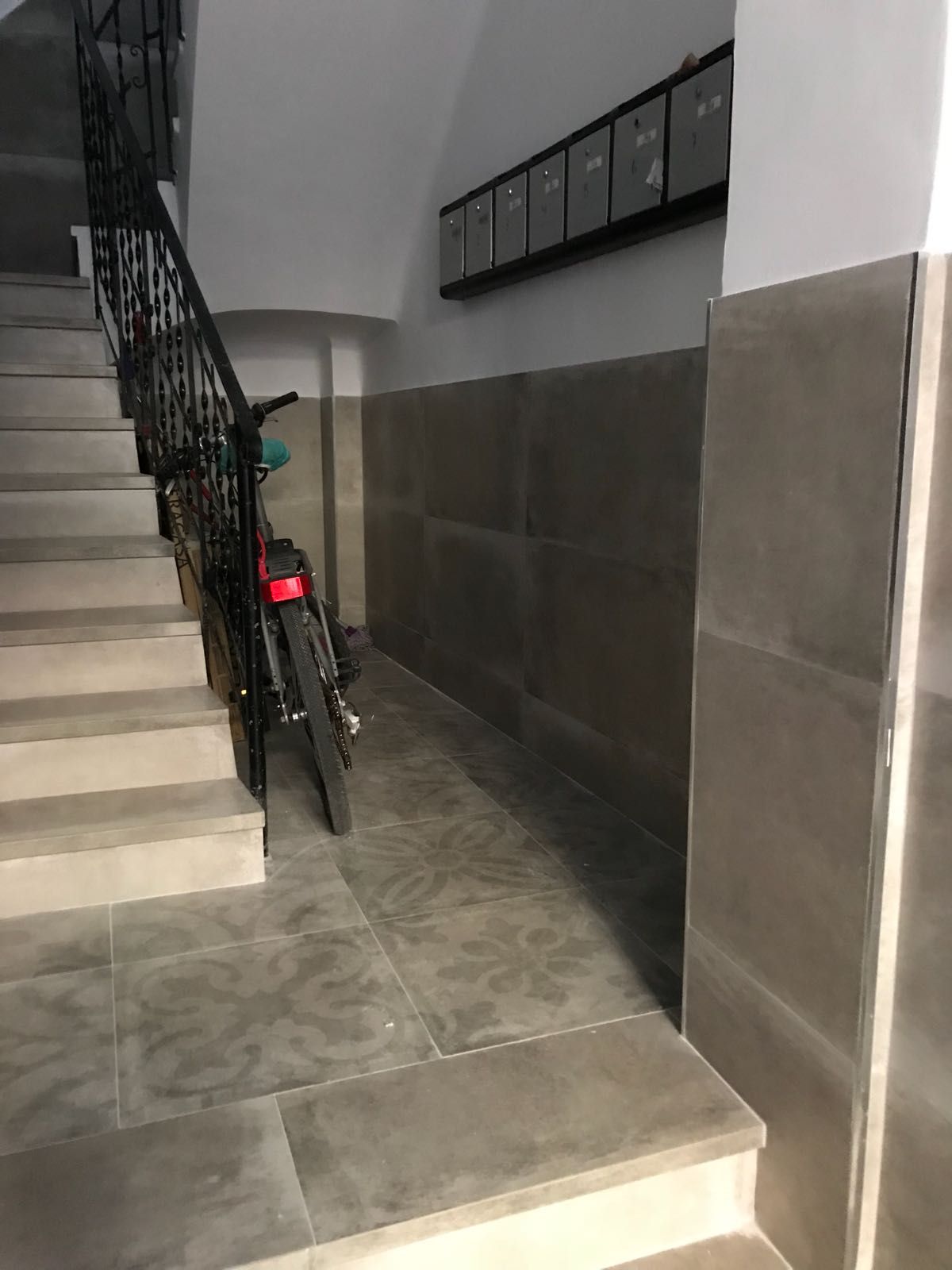 Reformas de patios de escalera: Servicios de Fachadas Monzón Reformas de patios de escalera: Servicios de Fachadas Monzón