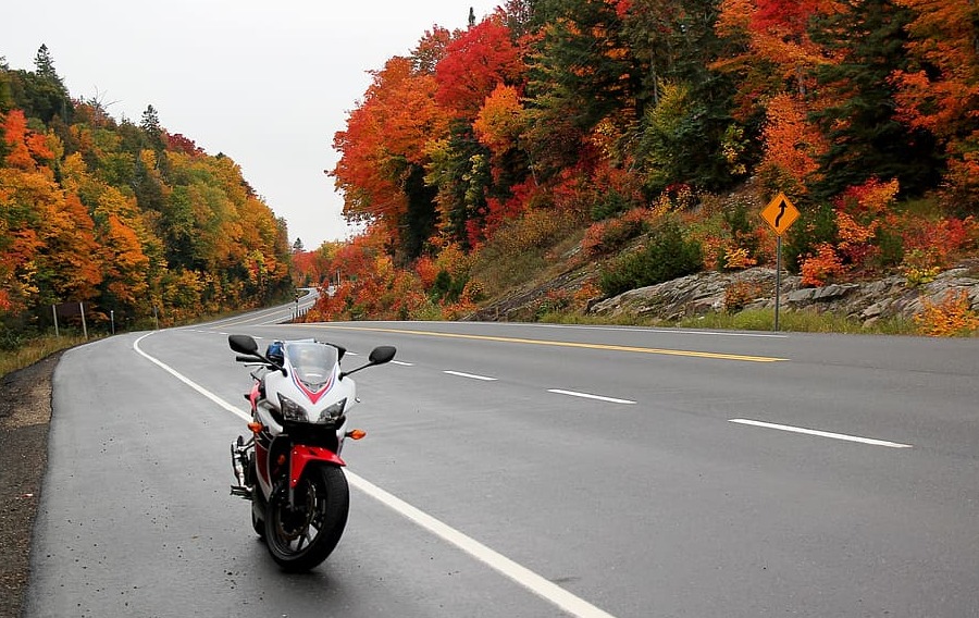 Asistencia en carretera y grúa para motos Comarca del Vallés y Barcelona