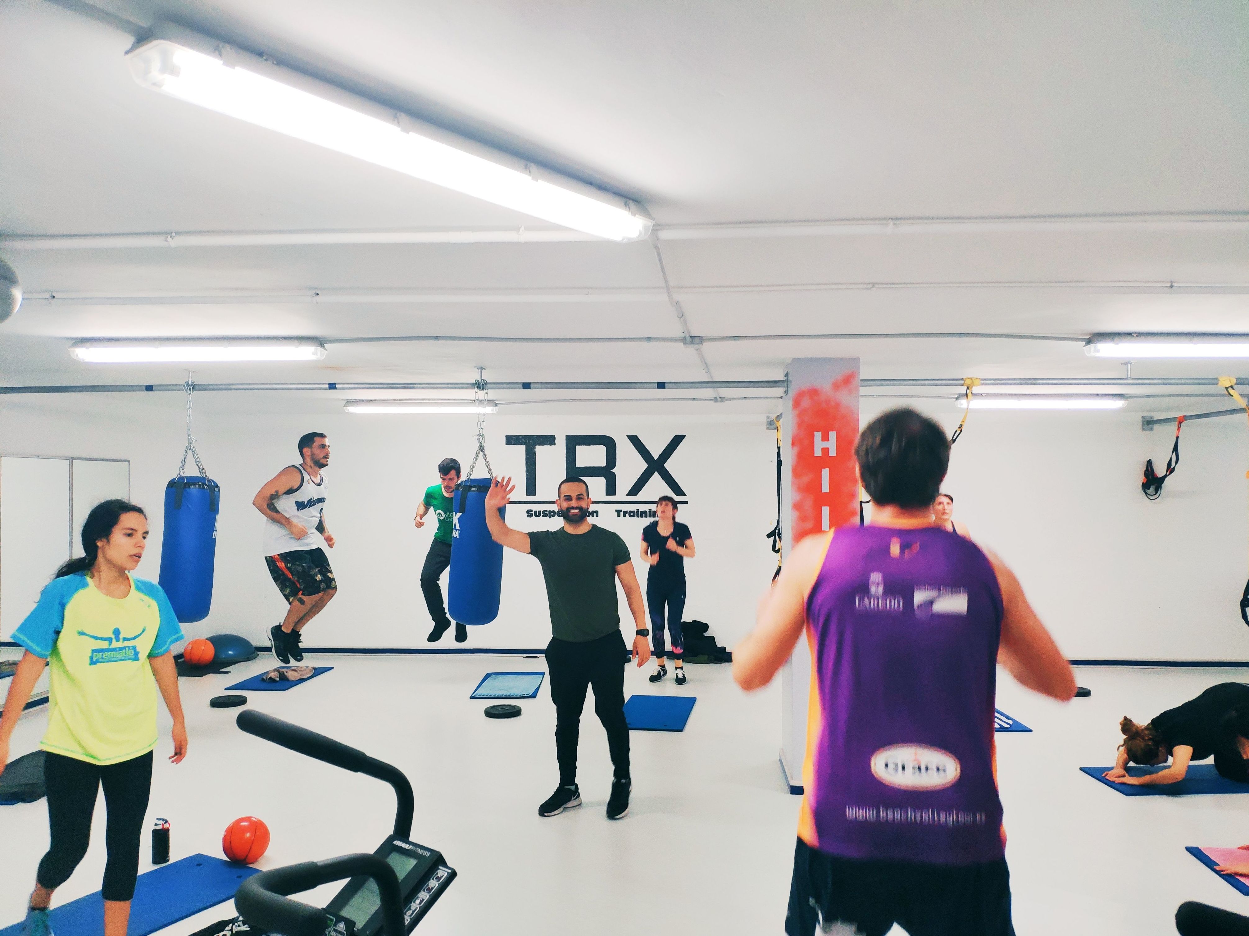 TRX: Actividades y cuotas de Activa T & S TRX: Actividades y cuotas de Activa T & S