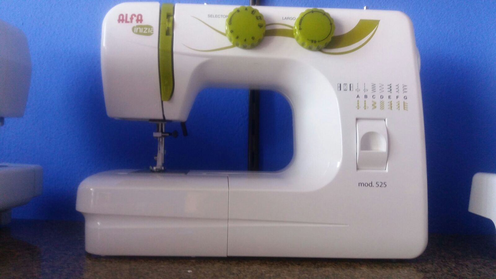 Alfa: Servicios de Máquinas de coser JV Alfa: Servicios de Máquinas de coser JV