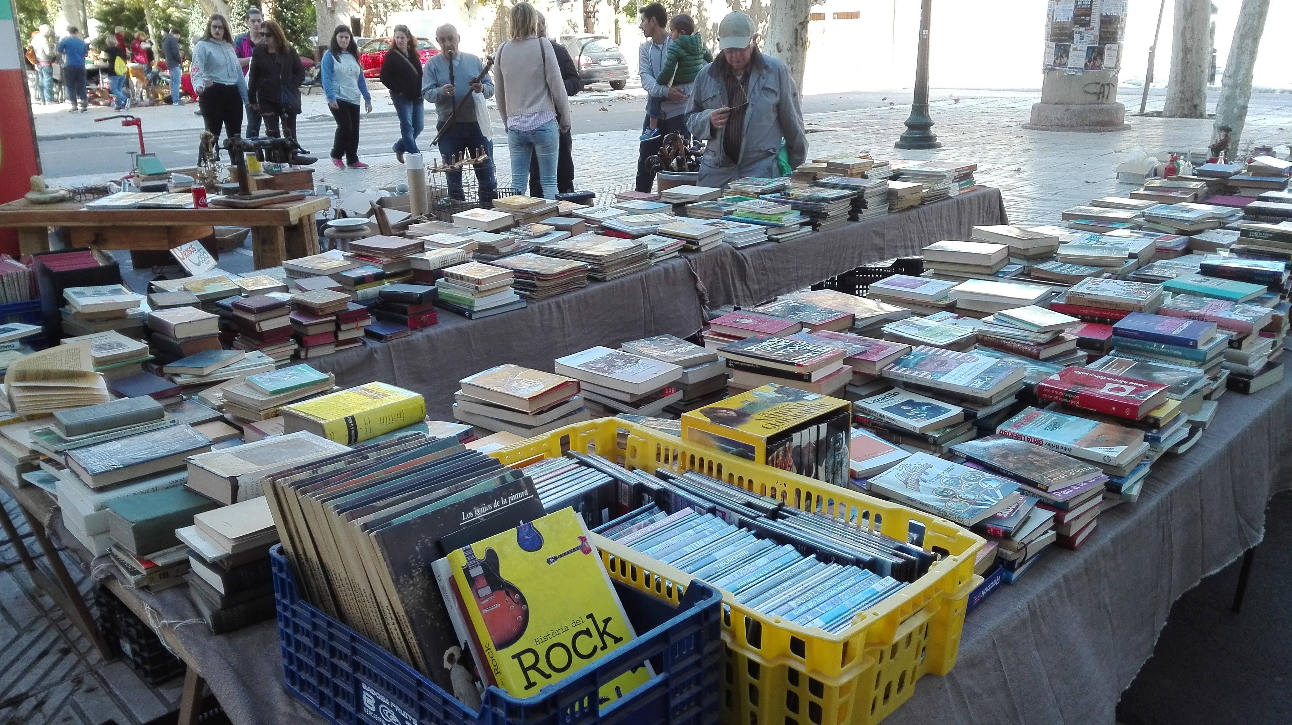 Mobiliario escolar y libros: Productos y servicios de Buidem Mobiliario escolar y libros: Productos y servicios de Buidem