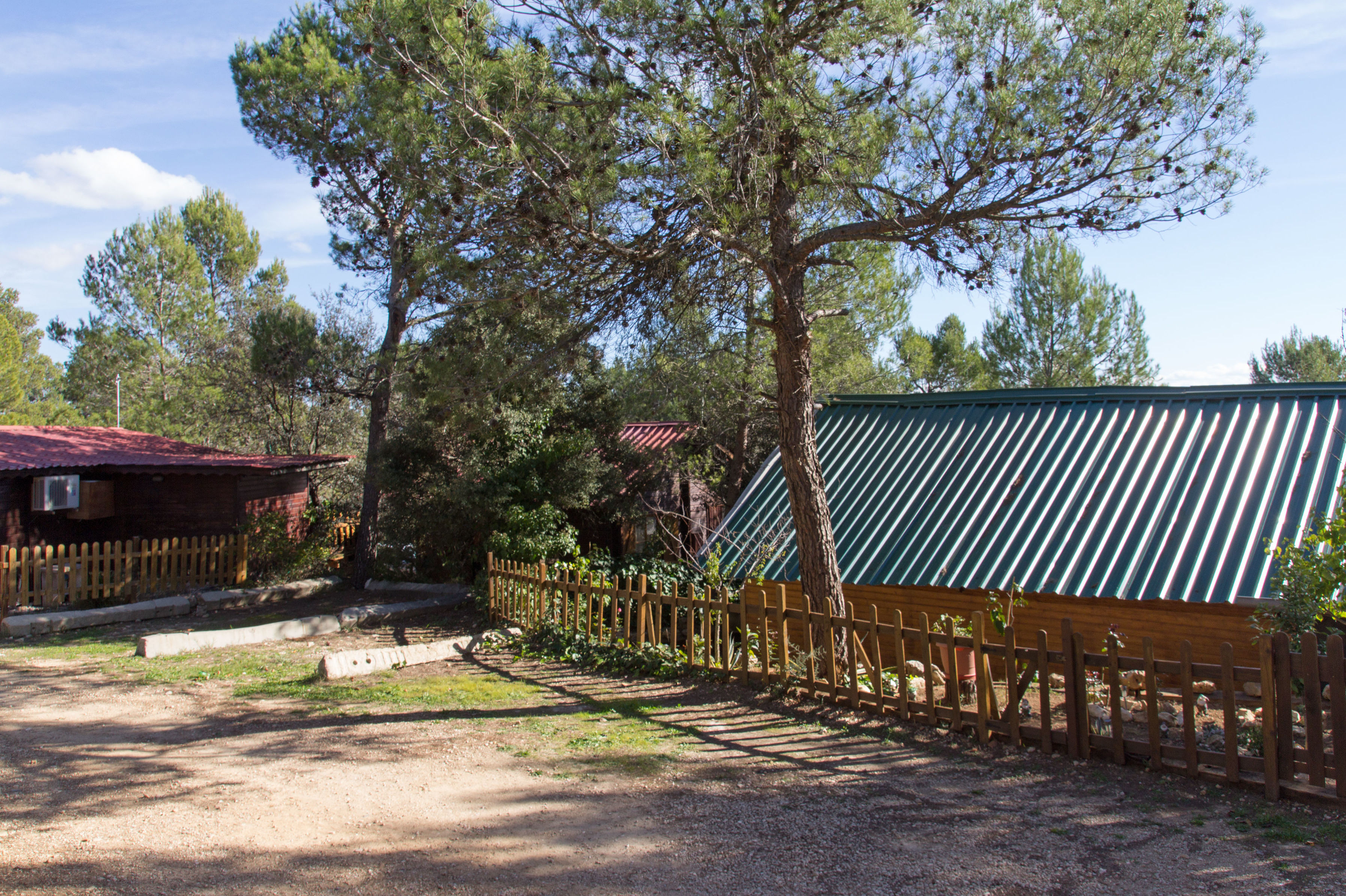 Camping de caravanas en Navalón, Enguera, Valencia
