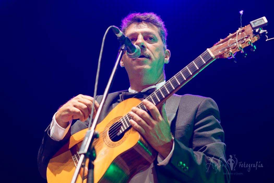 Clases de Pulso y Púa, requinto y 4 Venezolanos: Espacio Cultural de Los Menceyatos Clases de Pulso y Púa, requinto y 4 Venezolanos: Espacio Cultural de Los Menceyatos