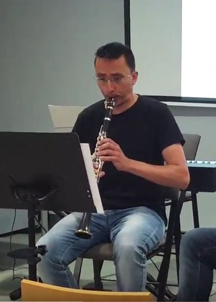 Clases de Música y movimiento, lenguaje musical, clarite y saxo: Espacio Cultural de Los Menceyatos Clases de Música y movimiento, lenguaje musical, clarite y saxo: Espacio Cultural de Los Menceyatos