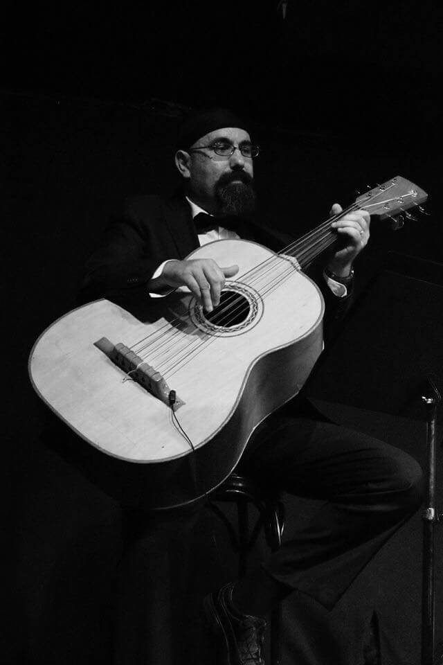 Clases de Guitarra Básica, Eléctrica y Acústica: Espacio Cultural de Los Menceyatos Clases de Guitarra Básica, Eléctrica y Acústica: Espacio Cultural de Los Menceyatos