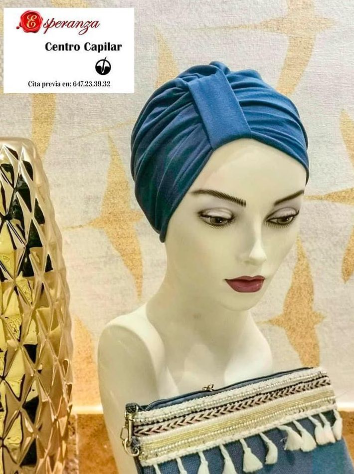 Diseño y Fabricación de Gorros Artesanales Diseño y Fabricación de Gorros Artesanales