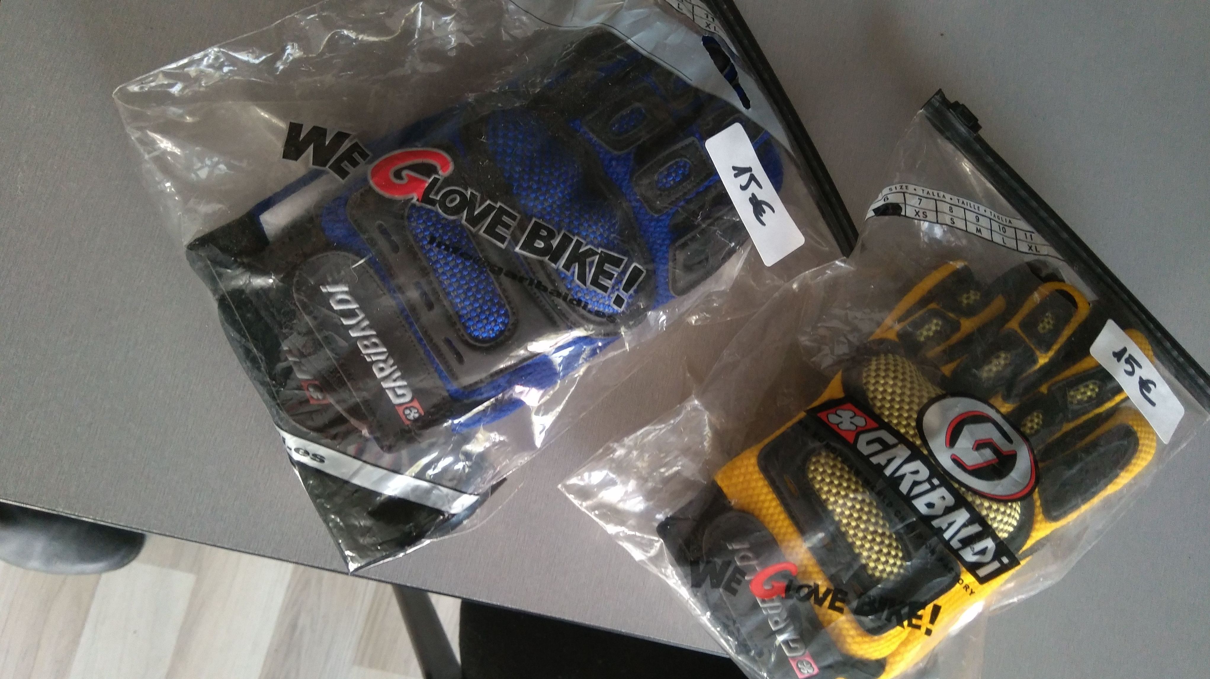Guantes: Catálogo de QUINIMOTOS Guantes: Catálogo de QUINIMOTOS