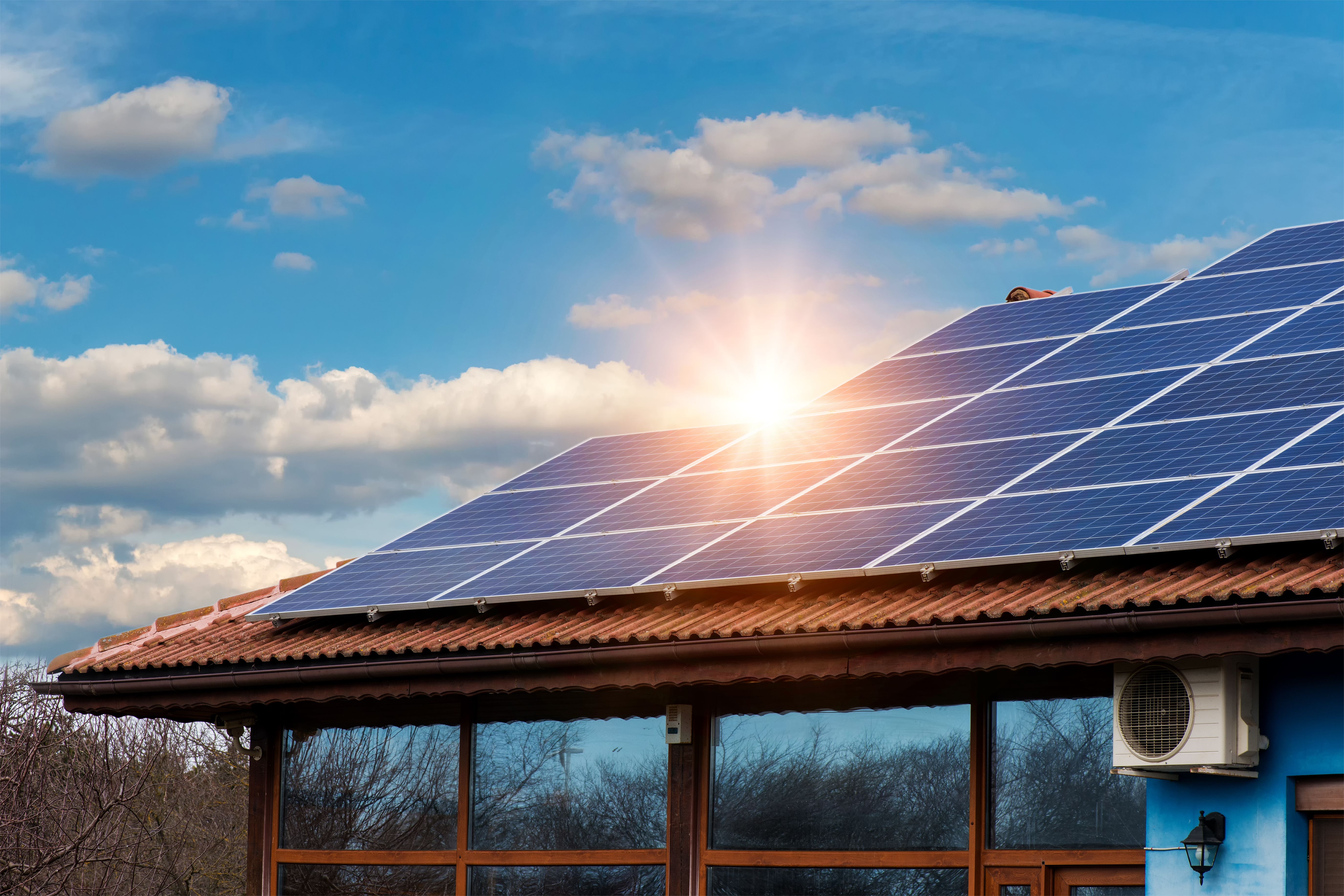 Energía solar: Servicios de Ineca Energía solar: Servicios de Ineca