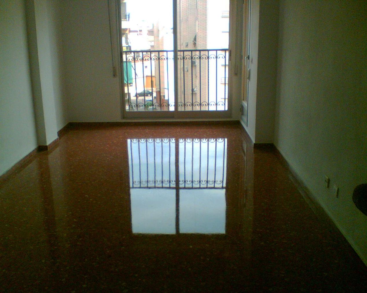 Diamantado y vitrificado de terrazo Diamantado y vitrificado de terrazo