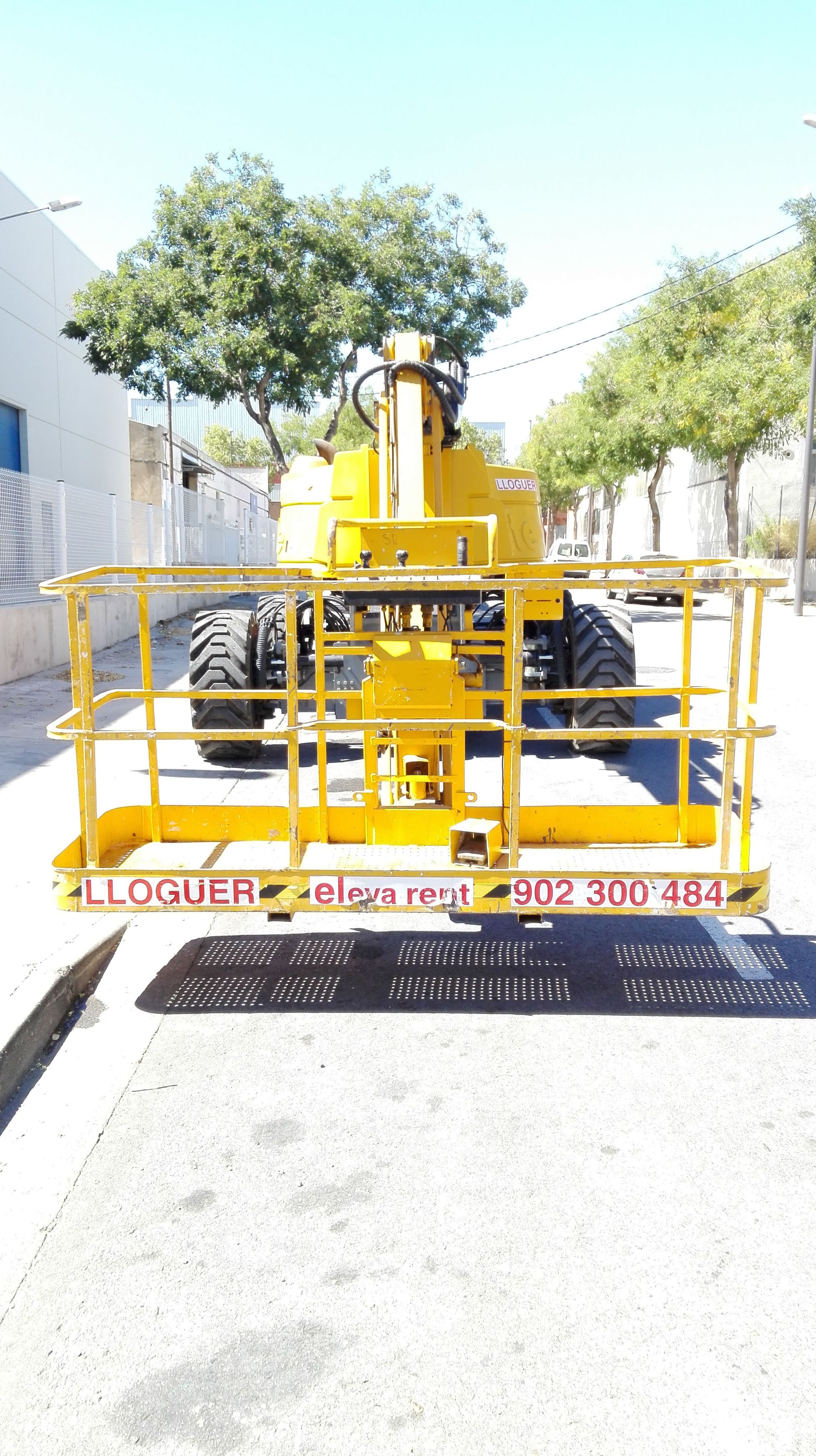 HAULOTTE HA32PX: Catálogo de Eleva Rent HAULOTTE HA32PX: Catálogo de Eleva Rent