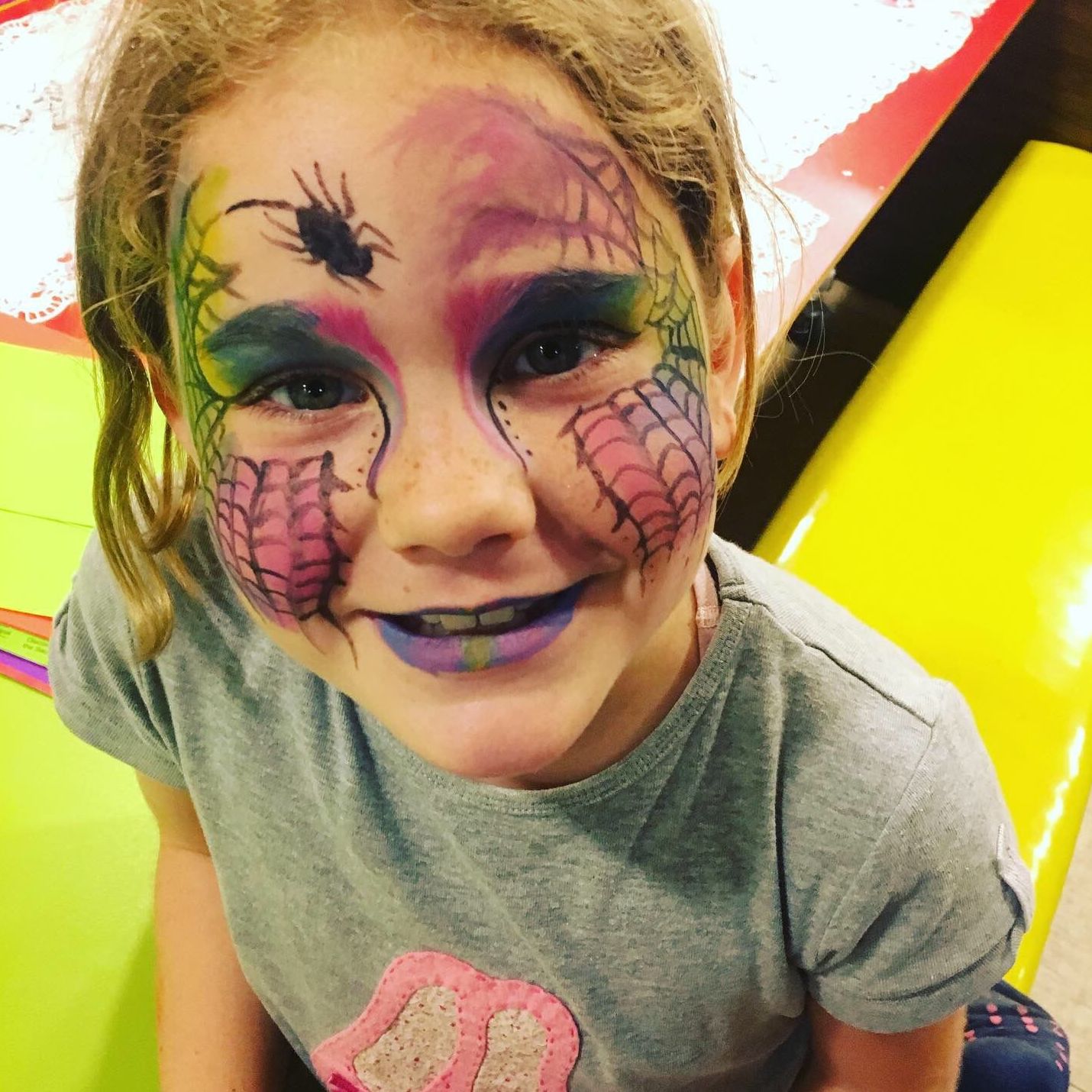 HALLOWEEN EN AL TROTE: NUESTROS SERVICIOS de AL TROTE ZONA INFANTIL HALLOWEEN EN AL TROTE: NUESTROS SERVICIOS de AL TROTE ZONA INFANTIL