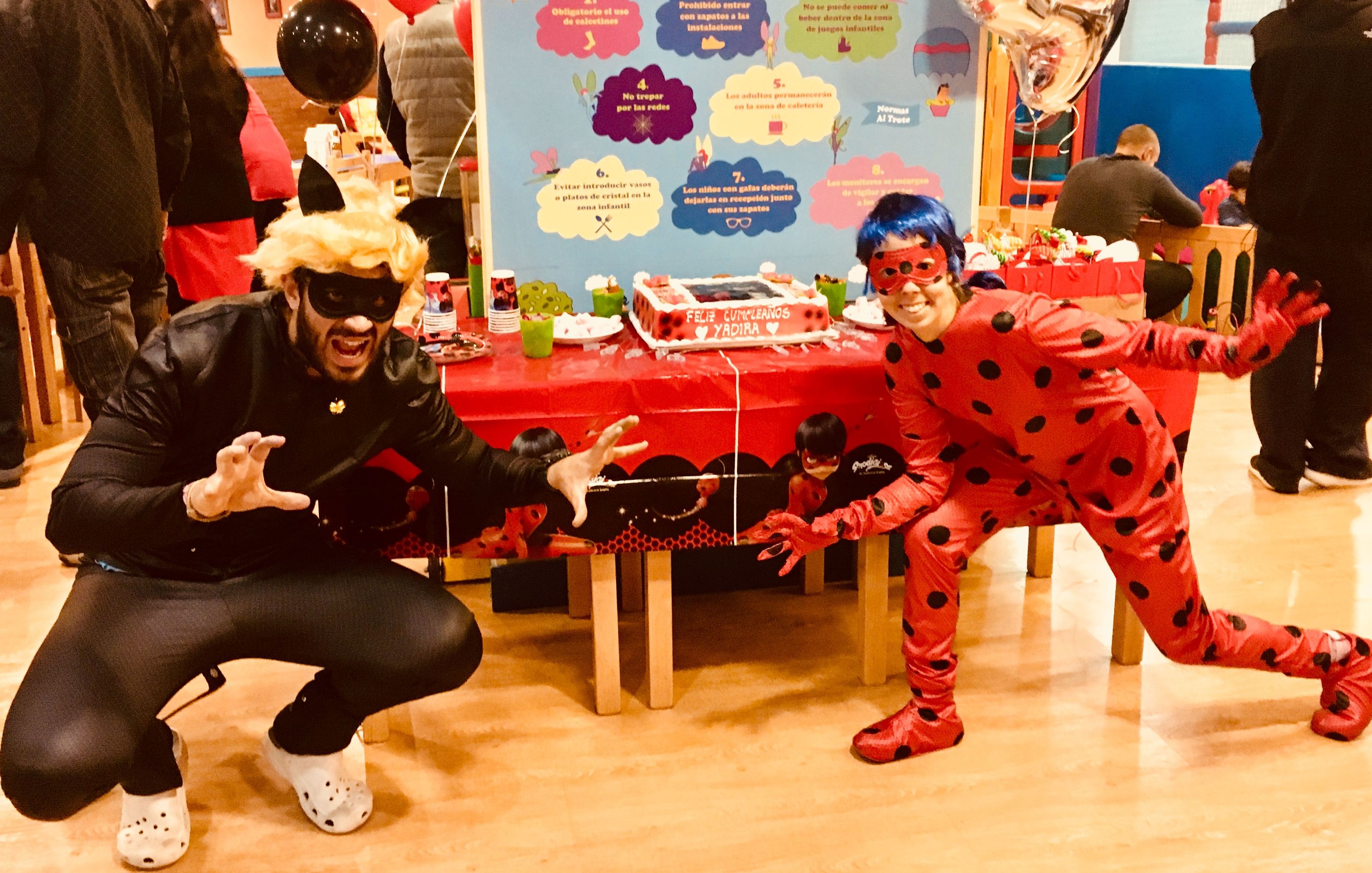 FIESTAS A DOMICILIO. ANIMACIÓN Y MESAS DULCES: NUESTROS SERVICIOS de AL TROTE ZONA INFANTIL FIESTAS A DOMICILIO. ANIMACIÓN Y MESAS DULCES: NUESTROS SERVICIOS de AL TROTE ZONA INFANTIL