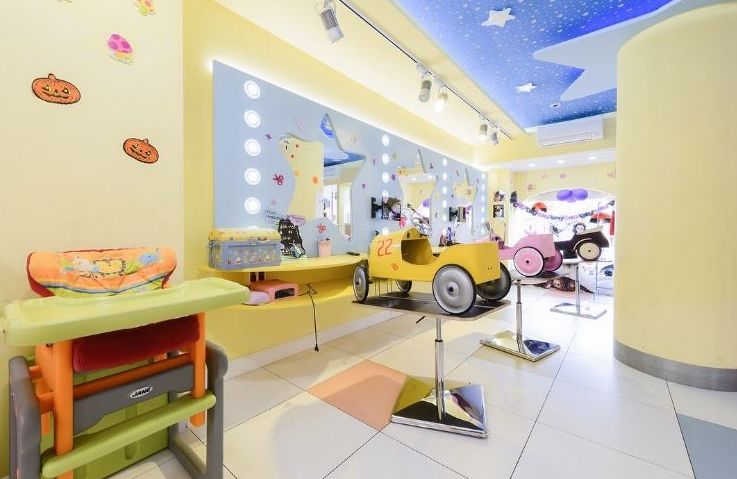 PELUQUERIA INFANTIL Y CELEBRACION DE FIESTAS DE CUMPLEAÑOS: NUESTROS SERVICIOS de AL TROTE ZONA INFANTIL PELUQUERIA INFANTIL Y CELEBRACION DE FIESTAS DE CUMPLEAÑOS: NUESTROS SERVICIOS de AL TROTE ZONA INFANTIL
