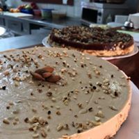 Restaurante con tartas y postres caseros en Arona