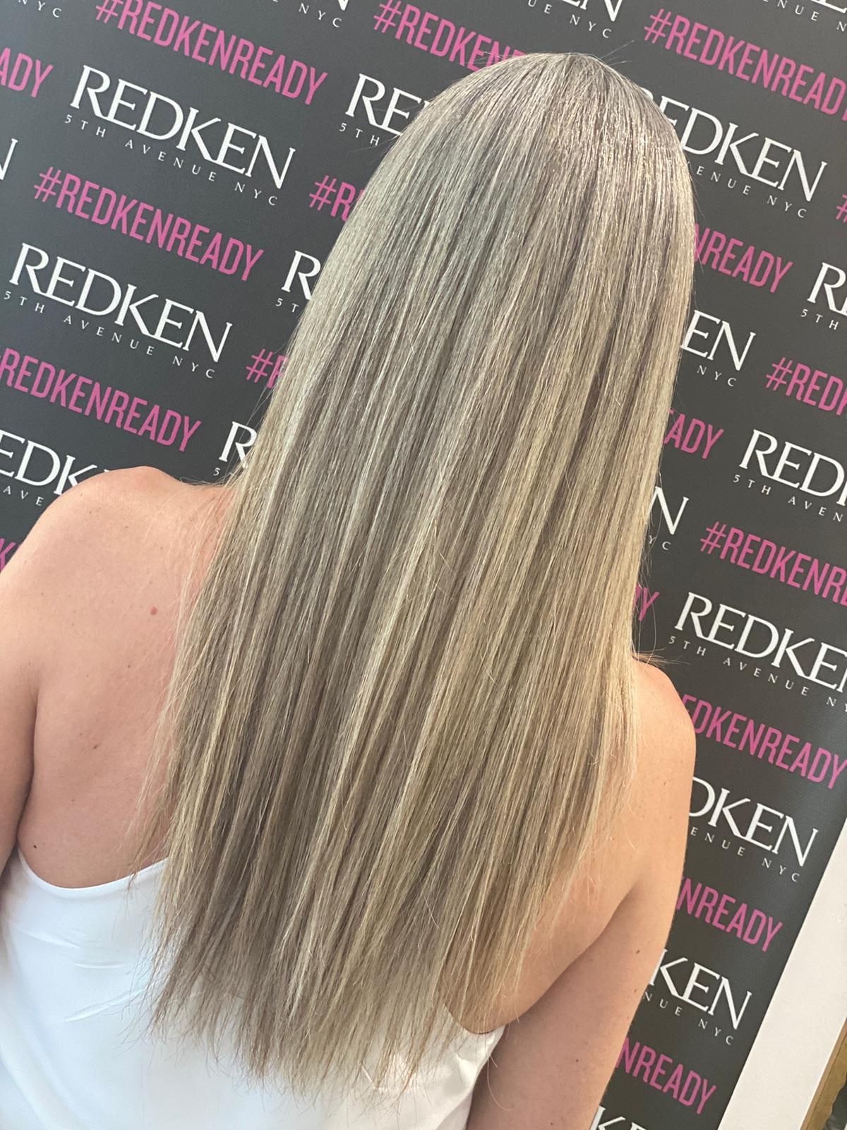 Hair Colorist: Peluquería y estética de Chic Desing Hair Colorist: Peluquería y estética de Chic Desing