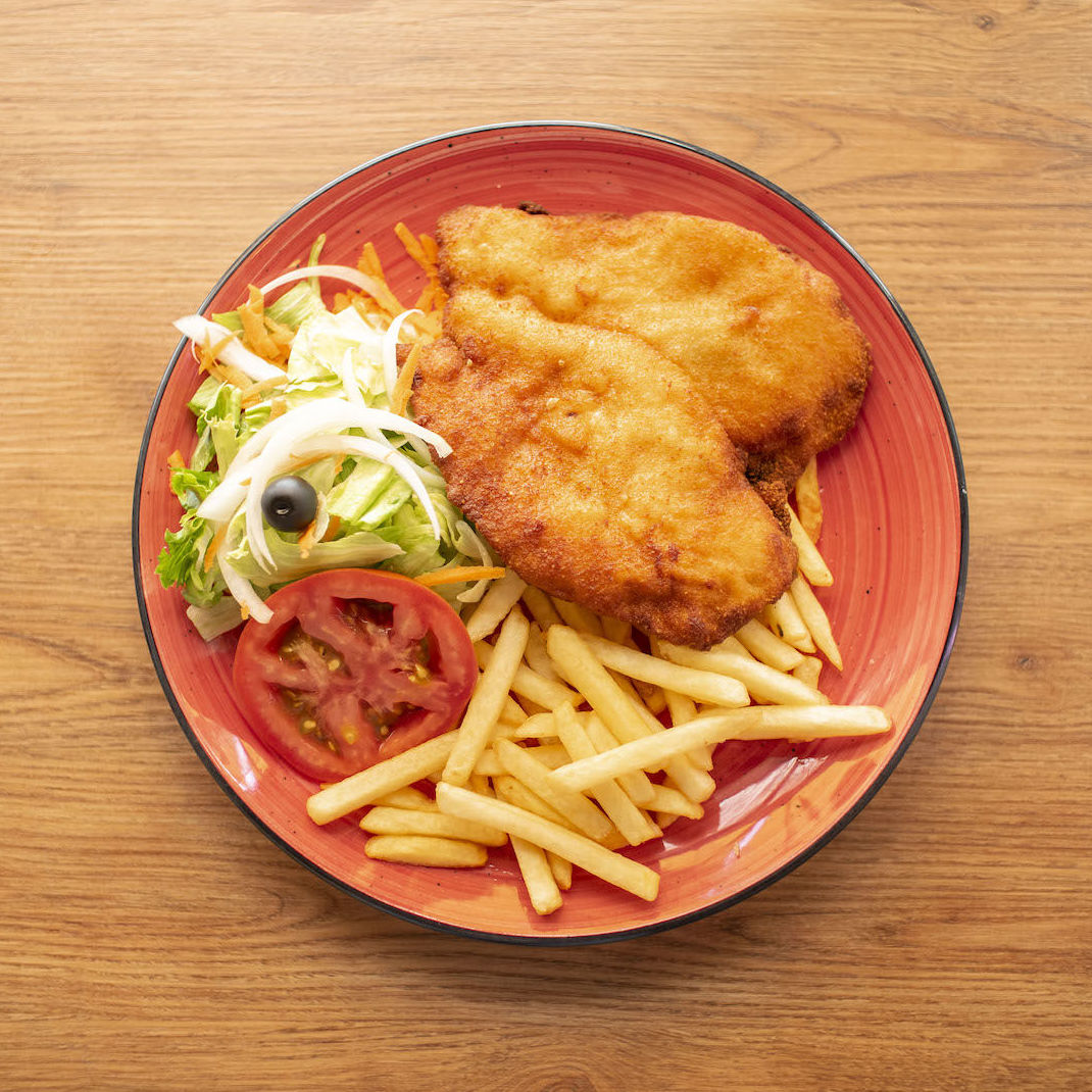 Milanesa de Ternera o pollo Milanesa de Ternera o pollo