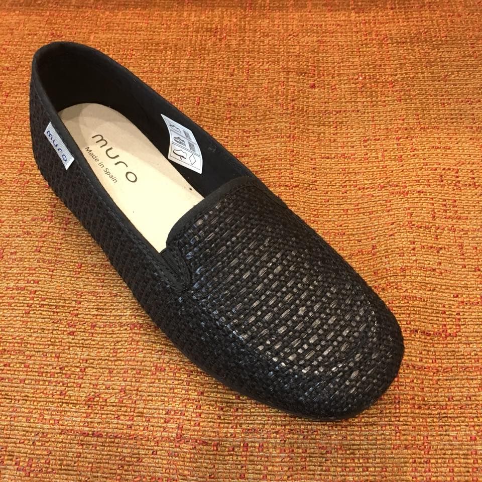 Alpargata tipo mocasín: Catálogo de Calçats Llinàs Alpargata tipo mocasín: Catálogo de Calçats Llinàs