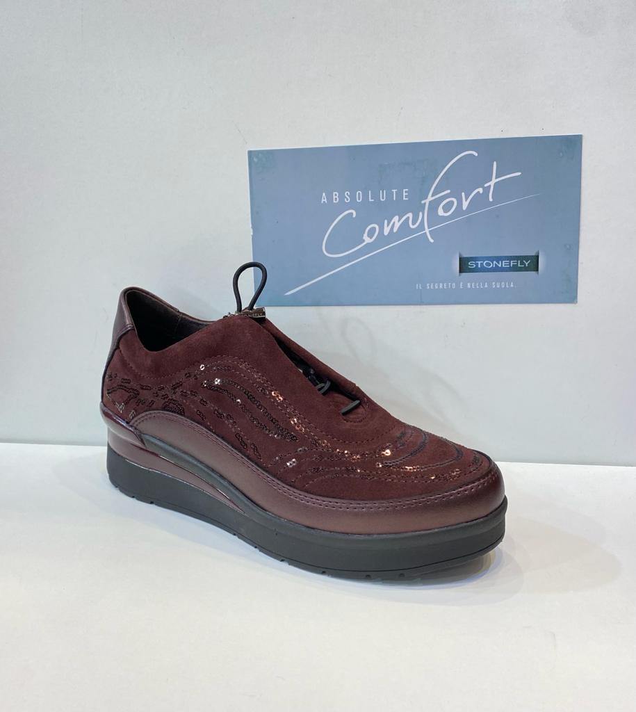 Blucher de dona, de la marca Stonefly: Catálogo de Calçats Llinàs Blucher de dona, de la marca Stonefly: Catálogo de Calçats Llinàs