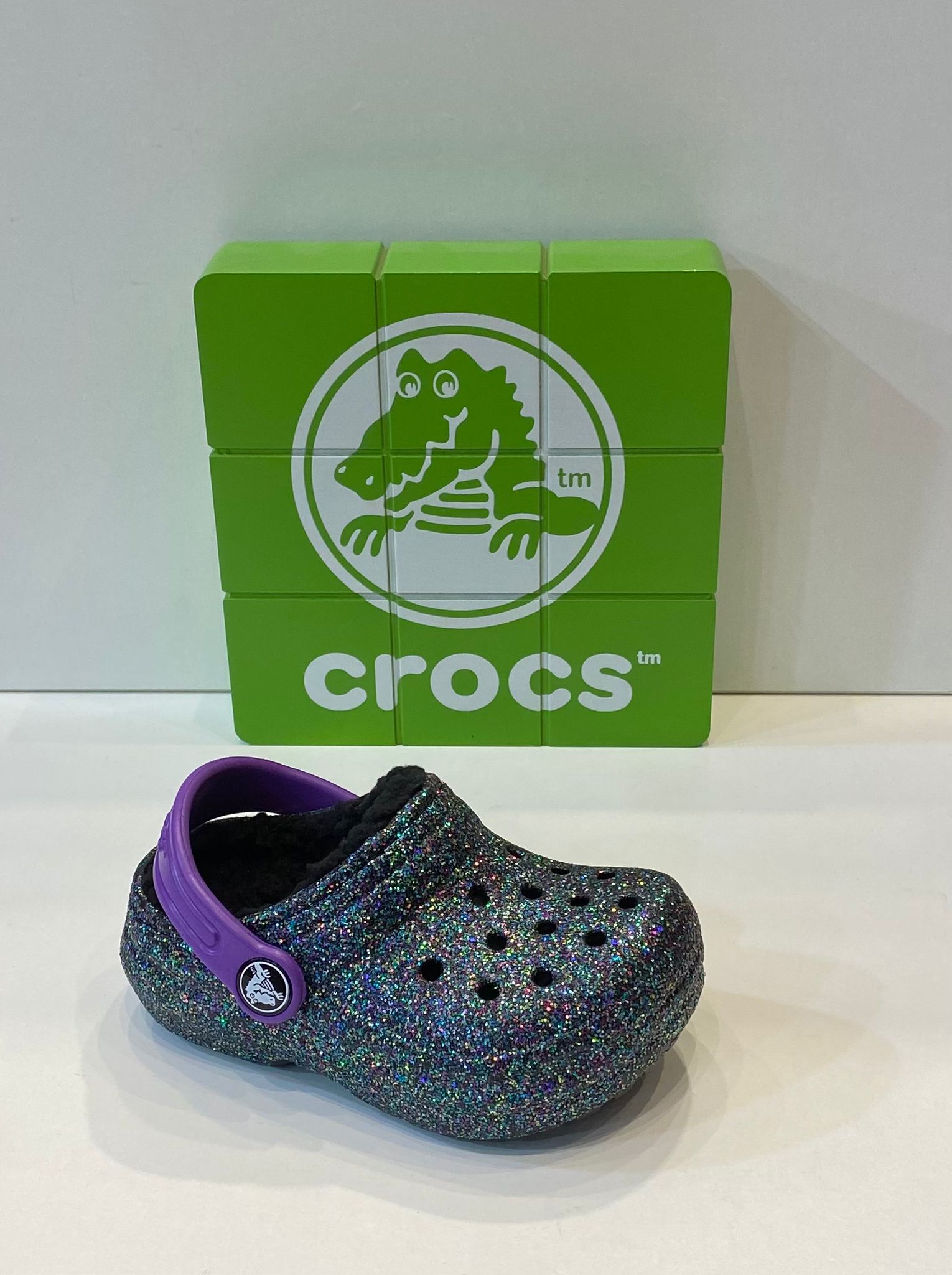 CROCS: Catálogo de Calçats Llinàs CROCS: Catálogo de Calçats Llinàs