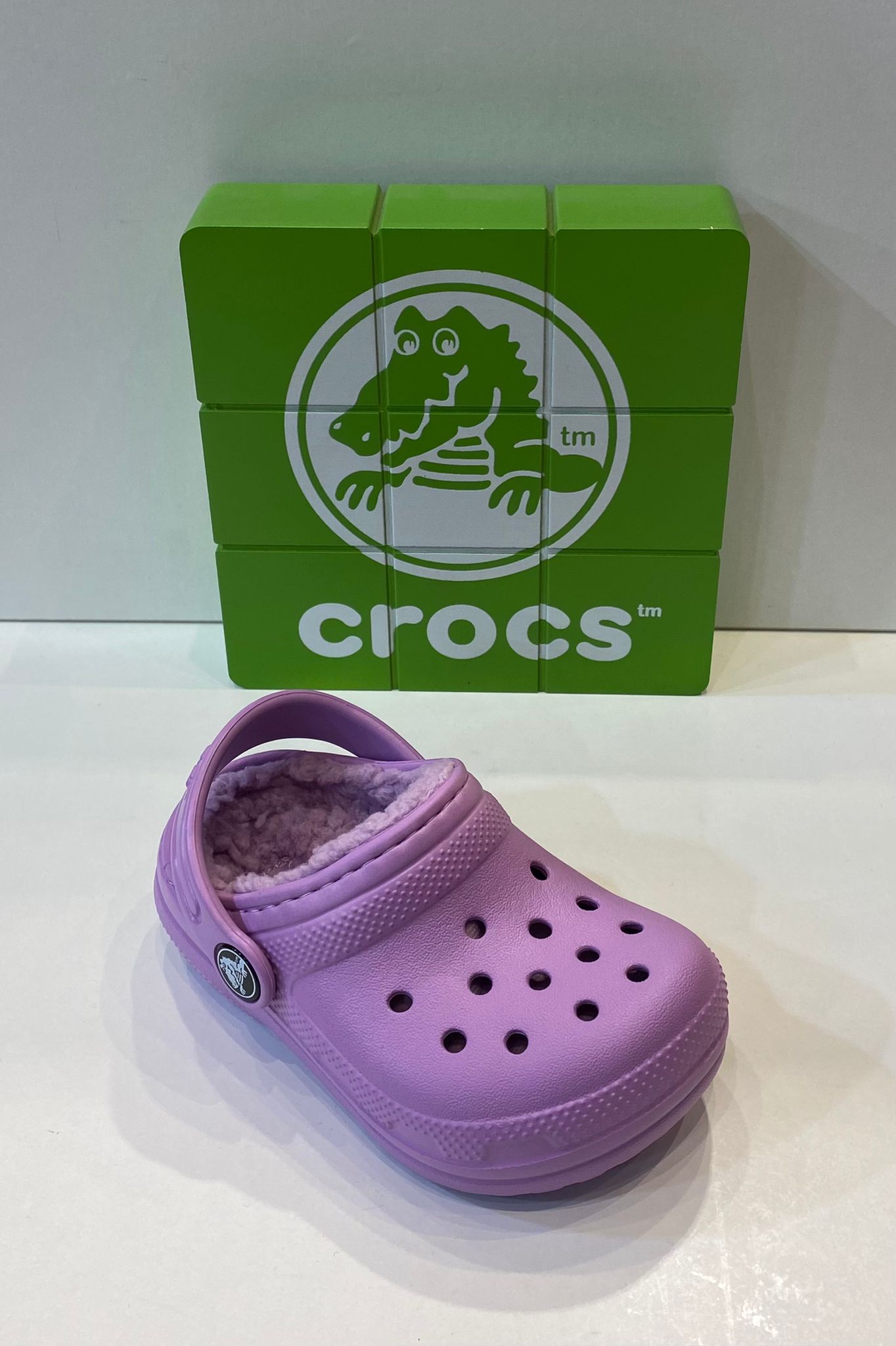 CROCS: Catálogo de Calçats Llinàs CROCS: Catálogo de Calçats Llinàs