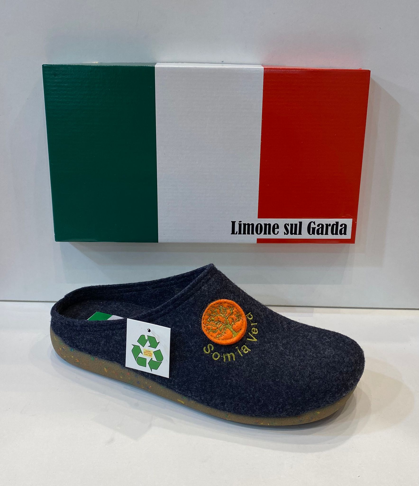 Espardenya d'home, de la marca Limone Sul Garda, de feltre 100% reciclat: Catálogo de Calçats Llinàs Espardenya d'home, de la marca Limone Sul Garda, de feltre 100% reciclat: Catálogo de Calçats Llinàs