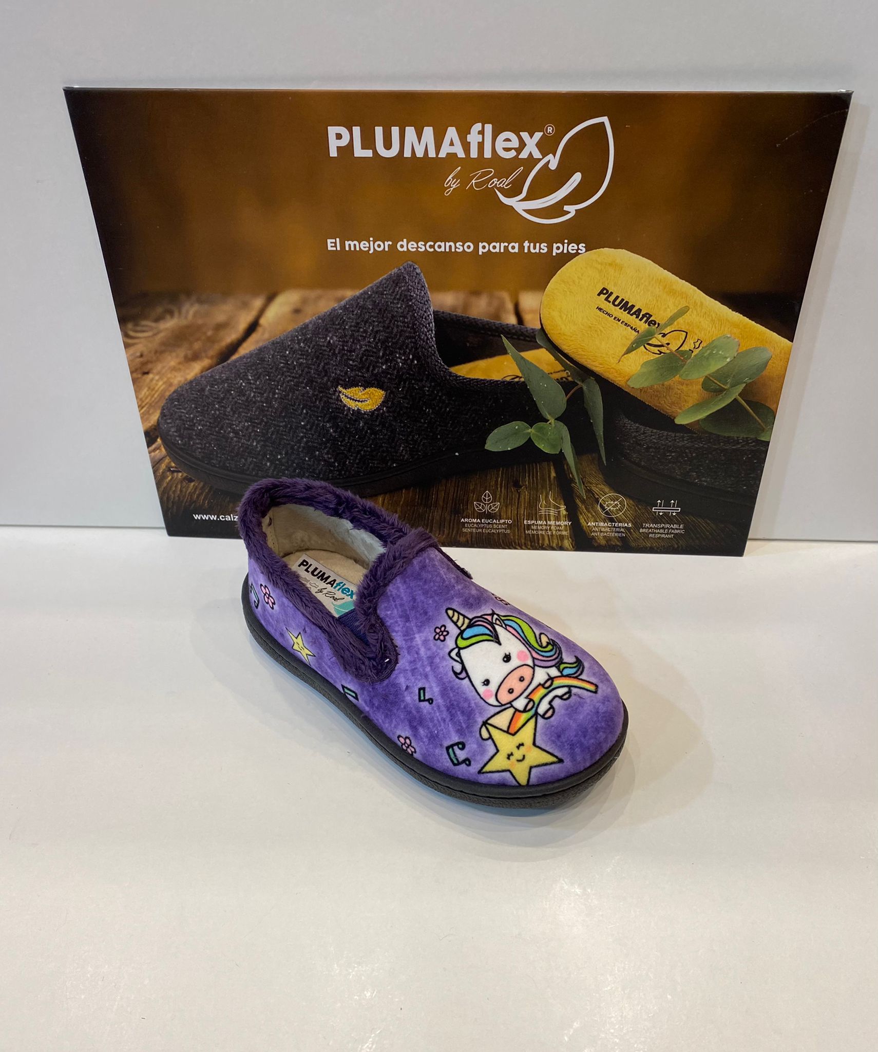 Espardenya de nena, de la marca Pluma Flex: Catálogo de Calçats Llinàs Espardenya de nena, de la marca Pluma Flex: Catálogo de Calçats Llinàs