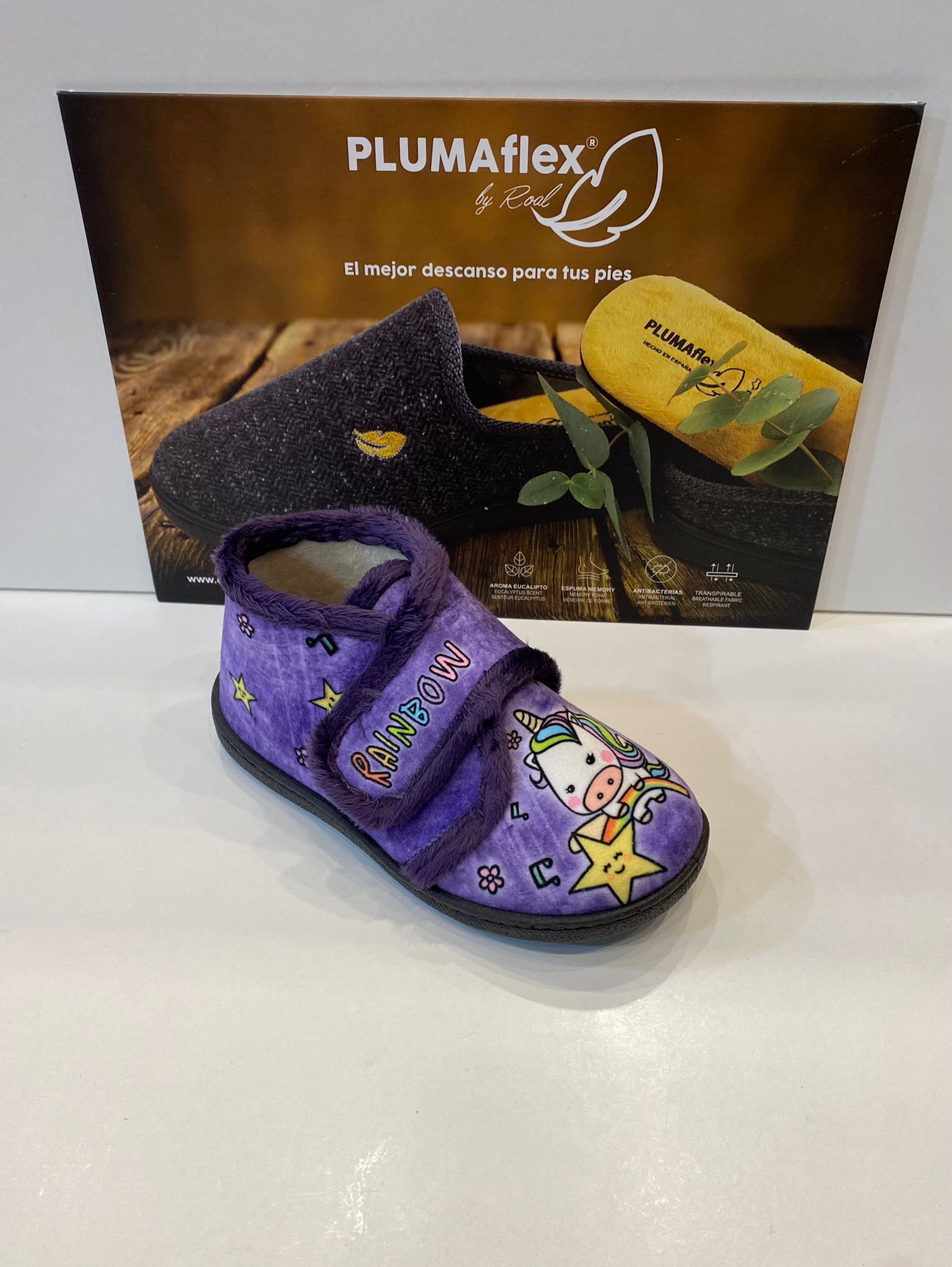 Espardenya de nena, de la marca Pluma Flex: Catálogo de Calçats Llinàs Espardenya de nena, de la marca Pluma Flex: Catálogo de Calçats Llinàs