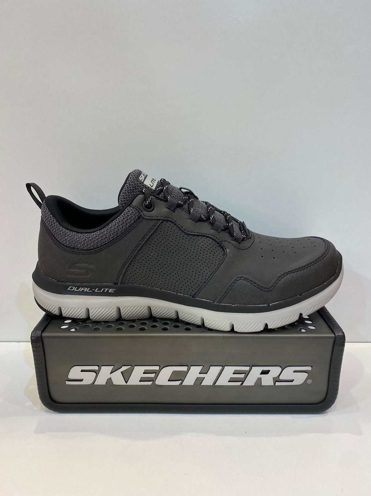 Sabata esportiva d'home, de la marca Skechers: Catálogo de Calçats Llinàs Sabata esportiva d'home, de la marca Skechers: Catálogo de Calçats Llinàs