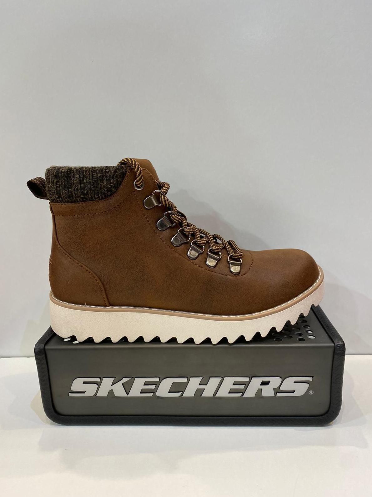 Botí de dona, de la marca Skechers: Catálogo de Calçats Llinàs Botí de dona, de la marca Skechers: Catálogo de Calçats Llinàs