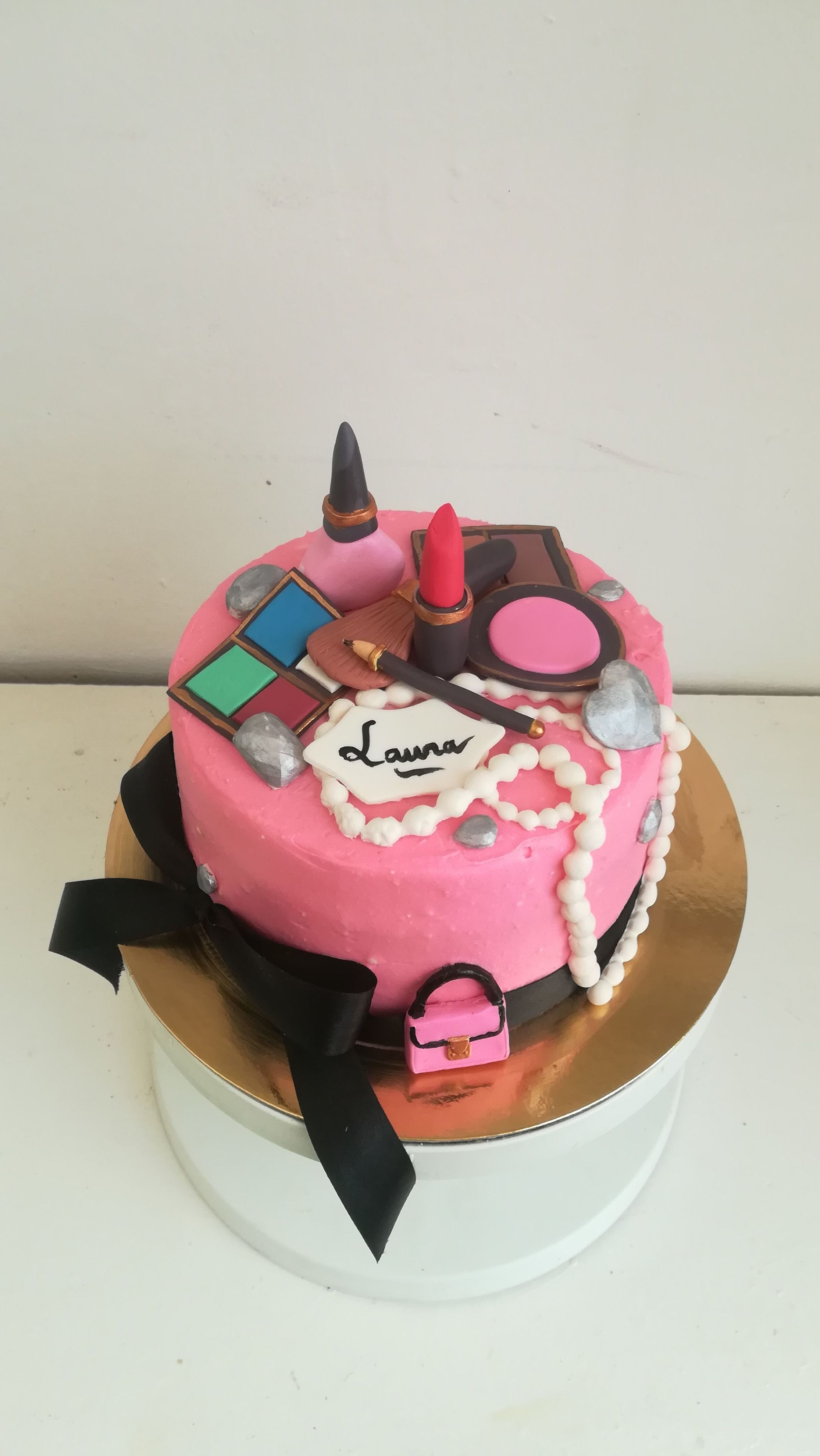 make up cake make up cake