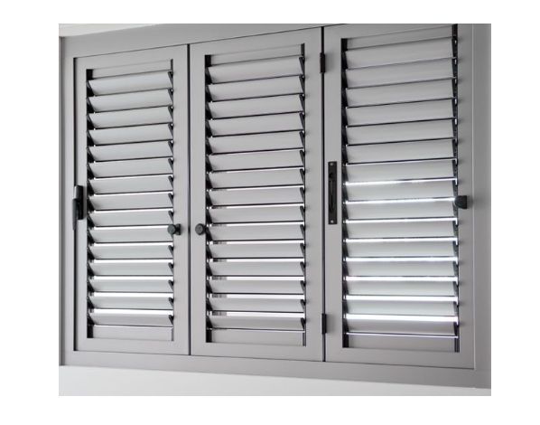 Mallorquinas de aluminio: Servicios de JUMA Mallorquinas de aluminio: Servicios de JUMA