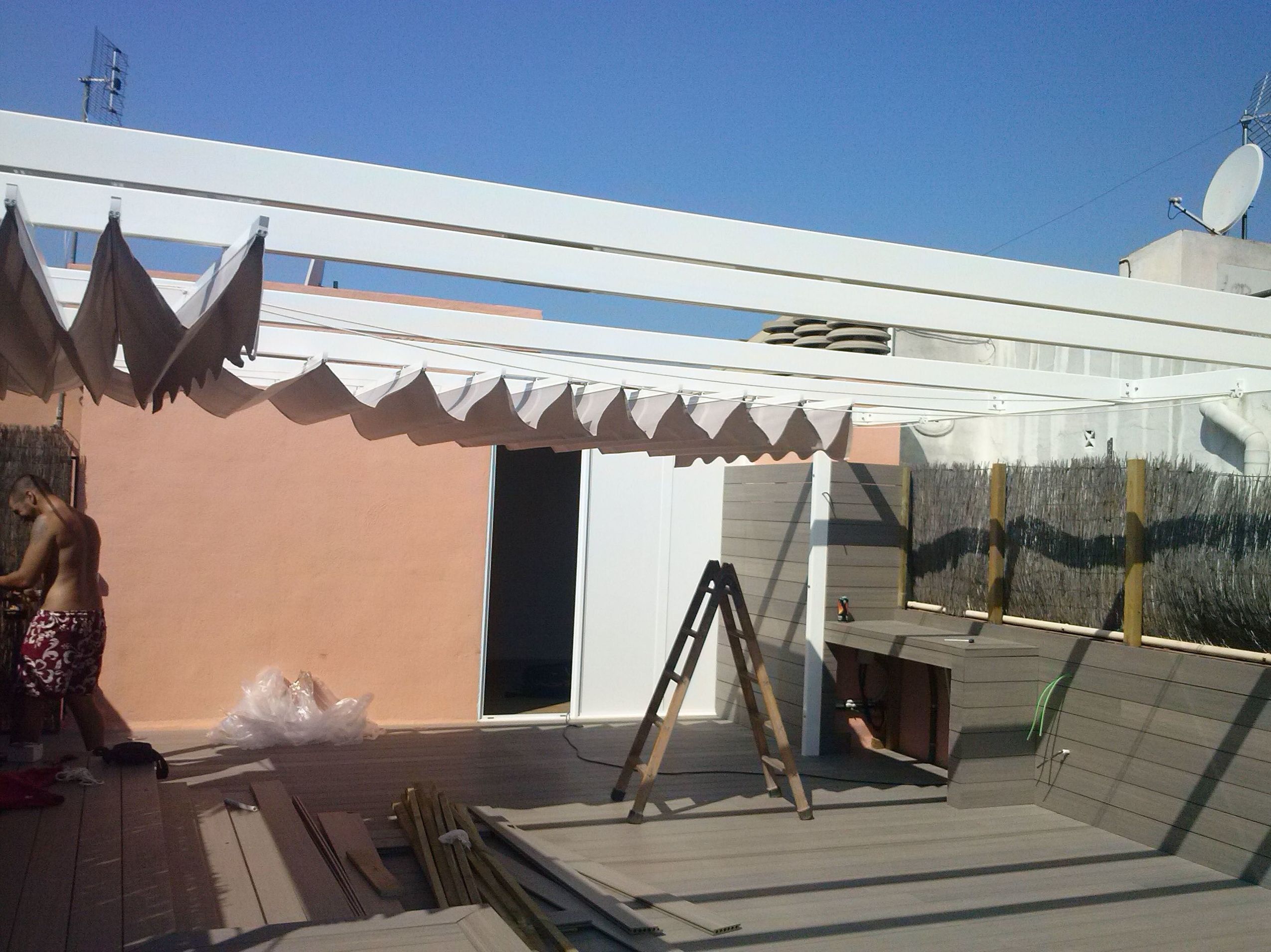 Toldos, cortinas, pérgolas: Productos de Tancaments Finsar Toldos, cortinas, pérgolas: Productos de Tancaments Finsar