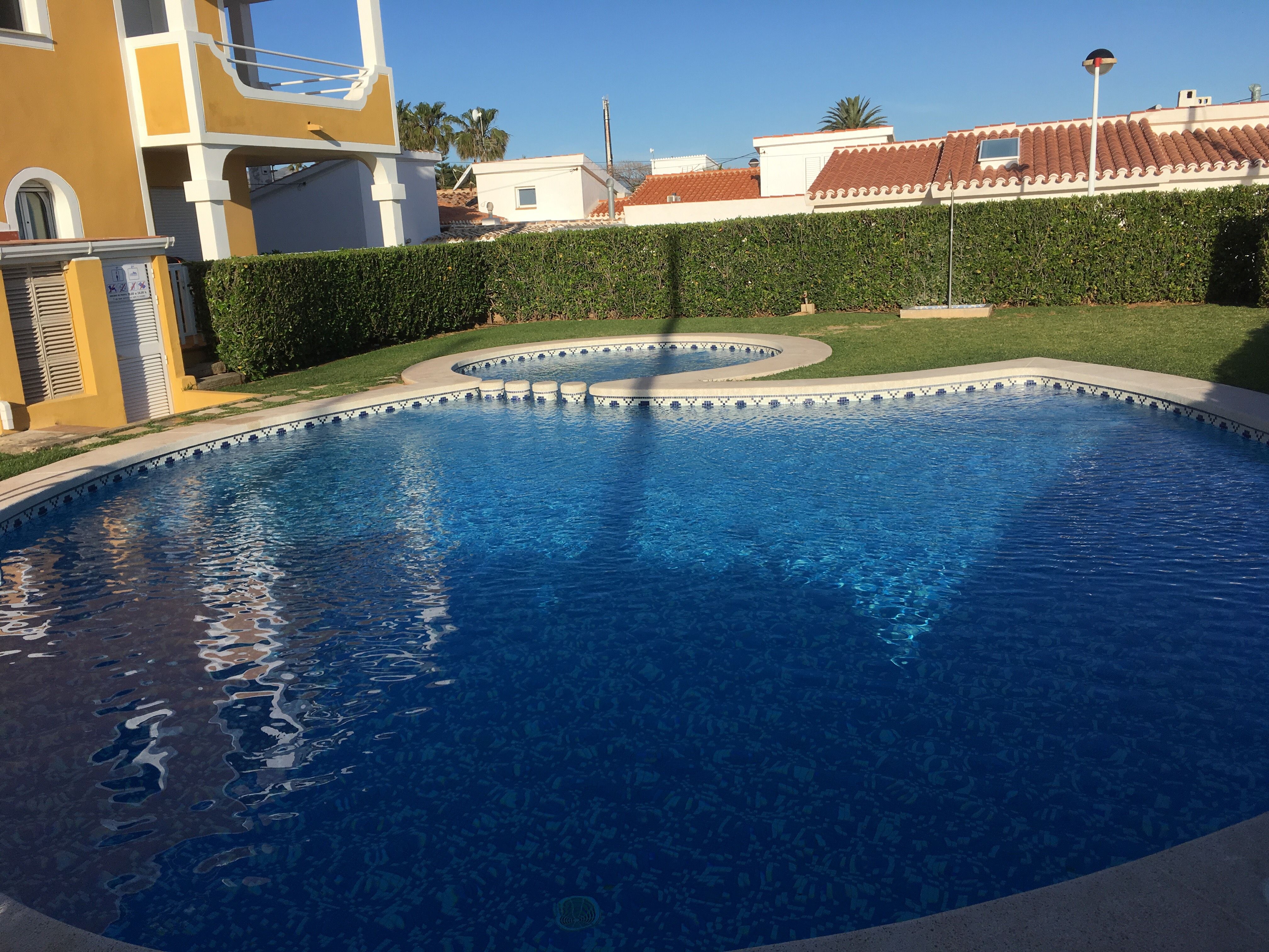 Mantenimiento de jardines y piscinas: Servicios especializados de Jaime Sanchís Jardines y Piscinas Mantenimiento de jardines y piscinas: Servicios especializados de Jaime Sanchís Jardines y Piscinas