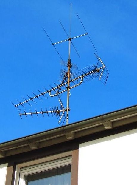 Antenas: Servicios de Televideo Terrassa, S.L. Antenas: Servicios de Televideo Terrassa, S.L.