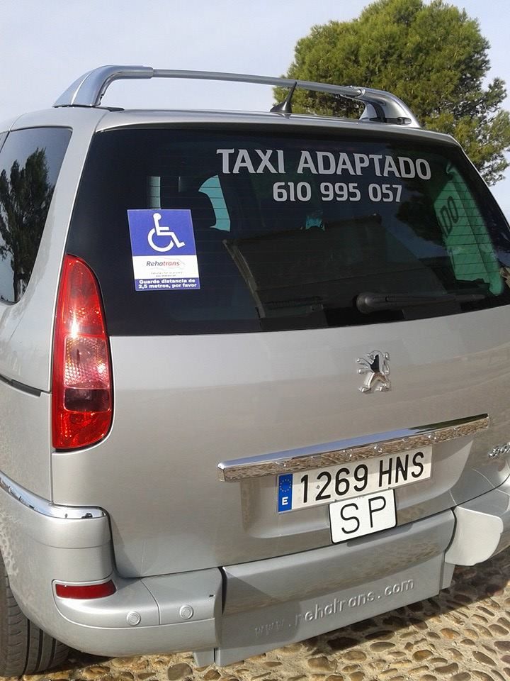 Taxi adaptado para minusválidos: Servicios de Taxi en Lucena Taxi adaptado para minusválidos: Servicios de Taxi en Lucena