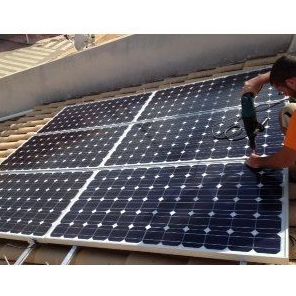 Venta e instalación de energía solar fotovoltaica: Productos y servicios de Energías Renovables HG