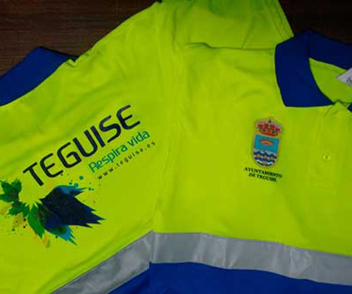 Uniformes: Servicios de ECM Publicidad Uniformes: Servicios de ECM Publicidad