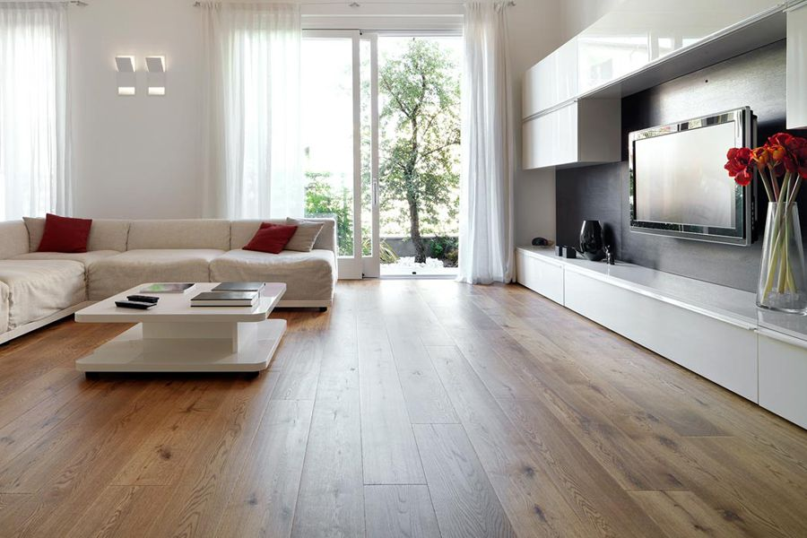 Suelos de parquet Diswood: Tarimas y Parquet de Pavimentos Momblán Suelos de parquet Diswood: Tarimas y Parquet de Pavimentos Momblán