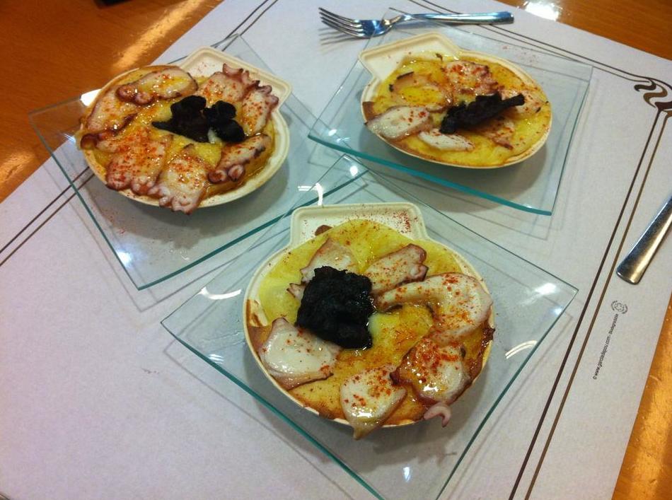 Recomendaciones : Nuestras especialidades de A Feira do Pulpo Recomendaciones : Nuestras especialidades de A Feira do Pulpo