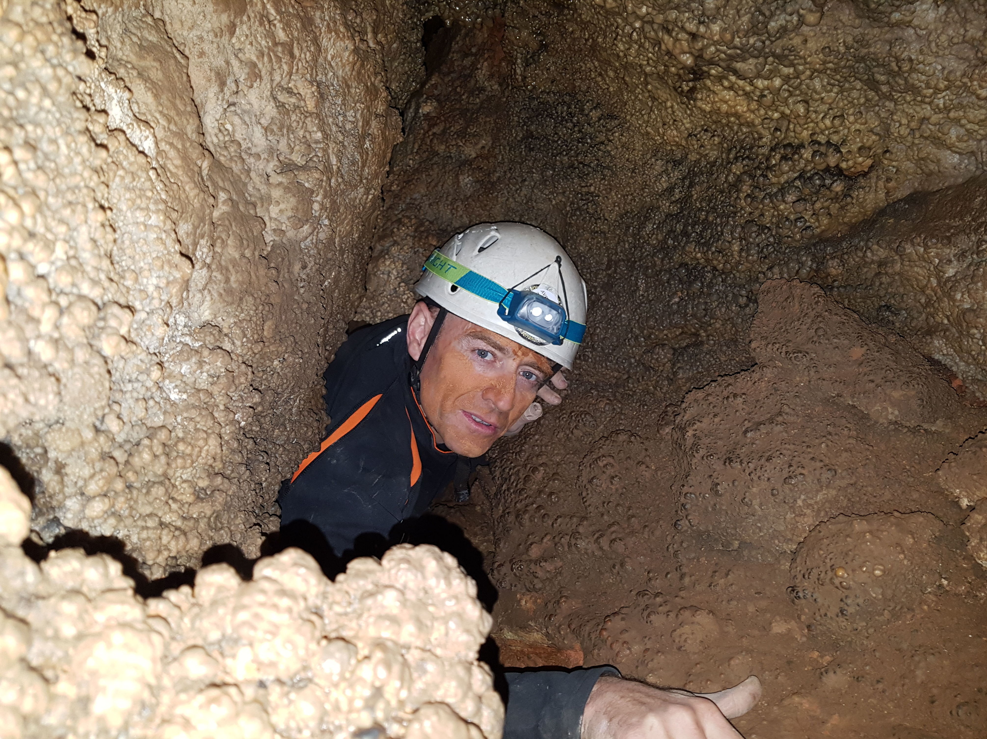 DIA 11 Mayo Espeleologia en Guadalajara.: CALENDARIO DE ACTIVIDADES de Asdón Multiaventura DIA 11 Mayo Espeleologia en Guadalajara.: CALENDARIO DE ACTIVIDADES de Asdón Multiaventura