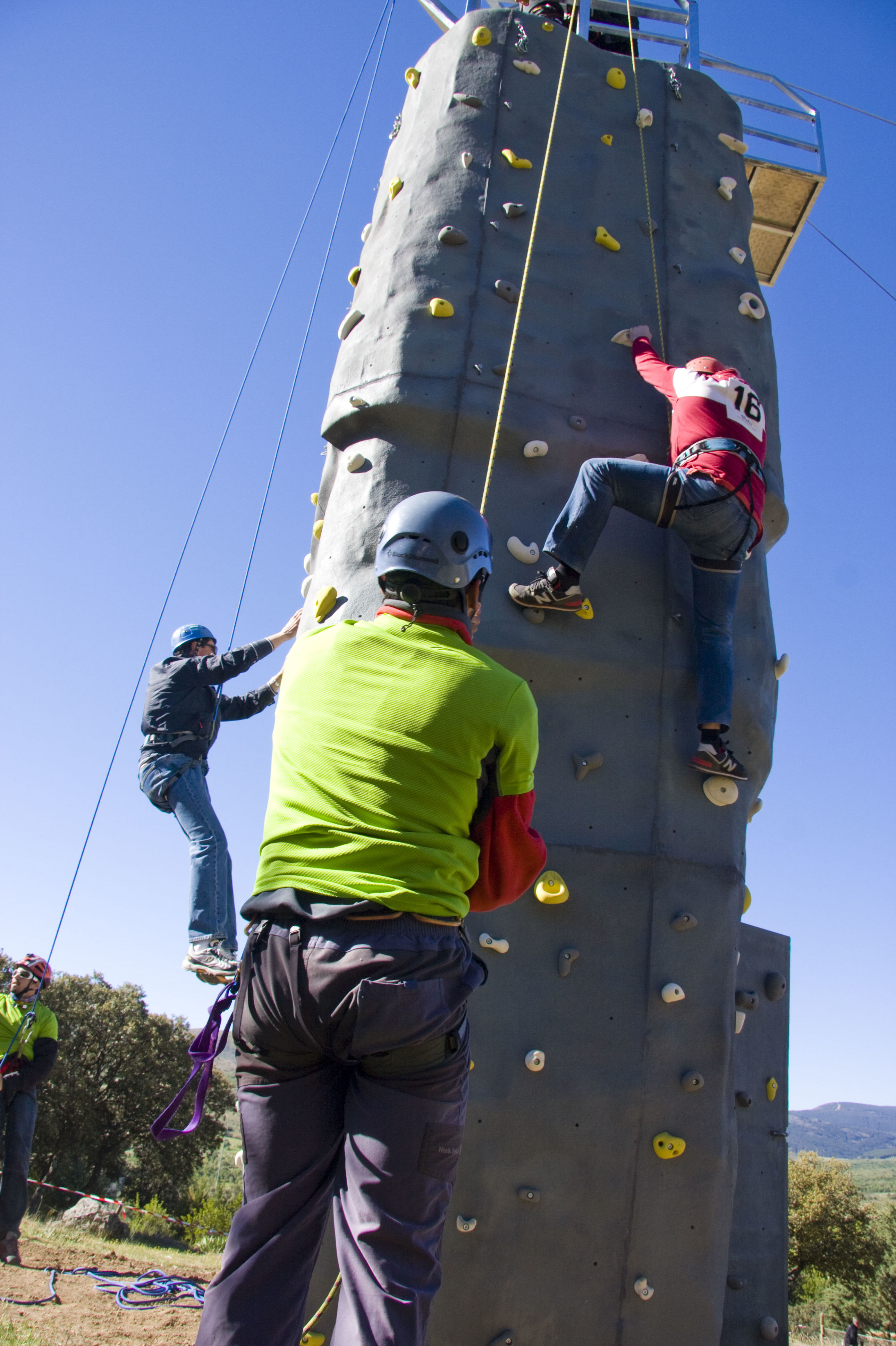 DIA 2 Noviembre Escalada + Via Ferrata : CALENDARIO DE ACTIVIDADES de Asdón Multiaventura DIA 2 Noviembre Escalada + Via Ferrata : CALENDARIO DE ACTIVIDADES de Asdón Multiaventura