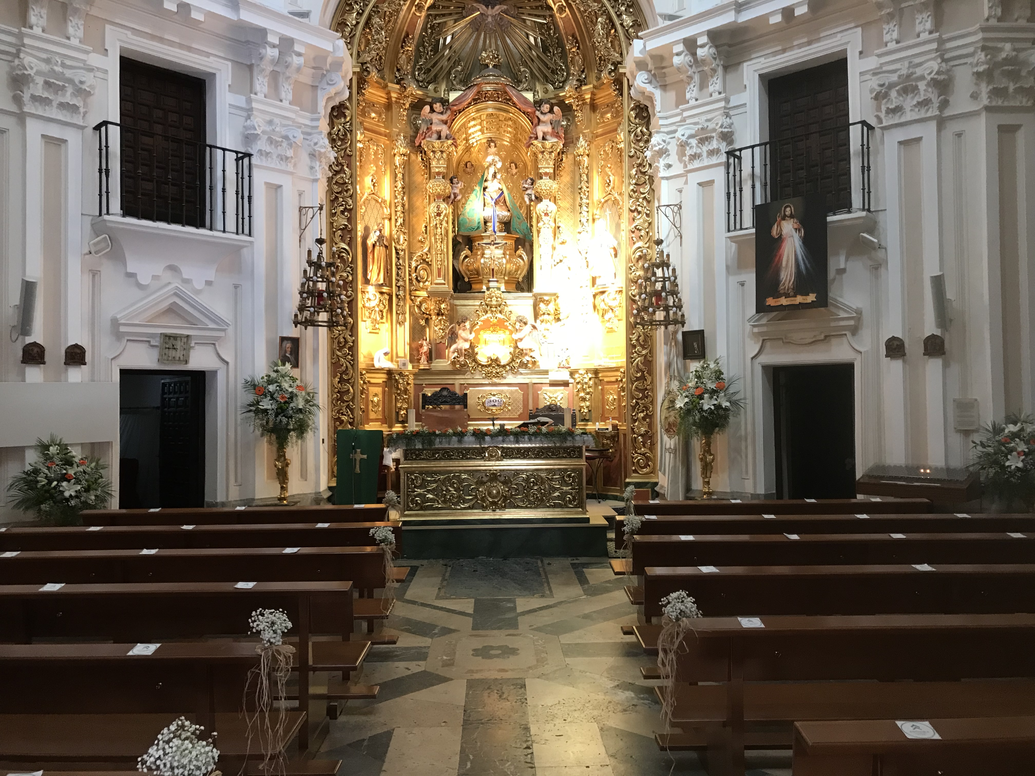 Ermita virgen del puerto Madrd: de Floristería Pétalos Ermita virgen del puerto Madrd: de Floristería Pétalos