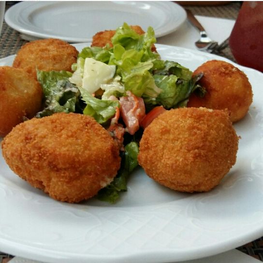 Entrantes para compartir: Carta de El Fogón Entrantes para compartir: Carta de El Fogón