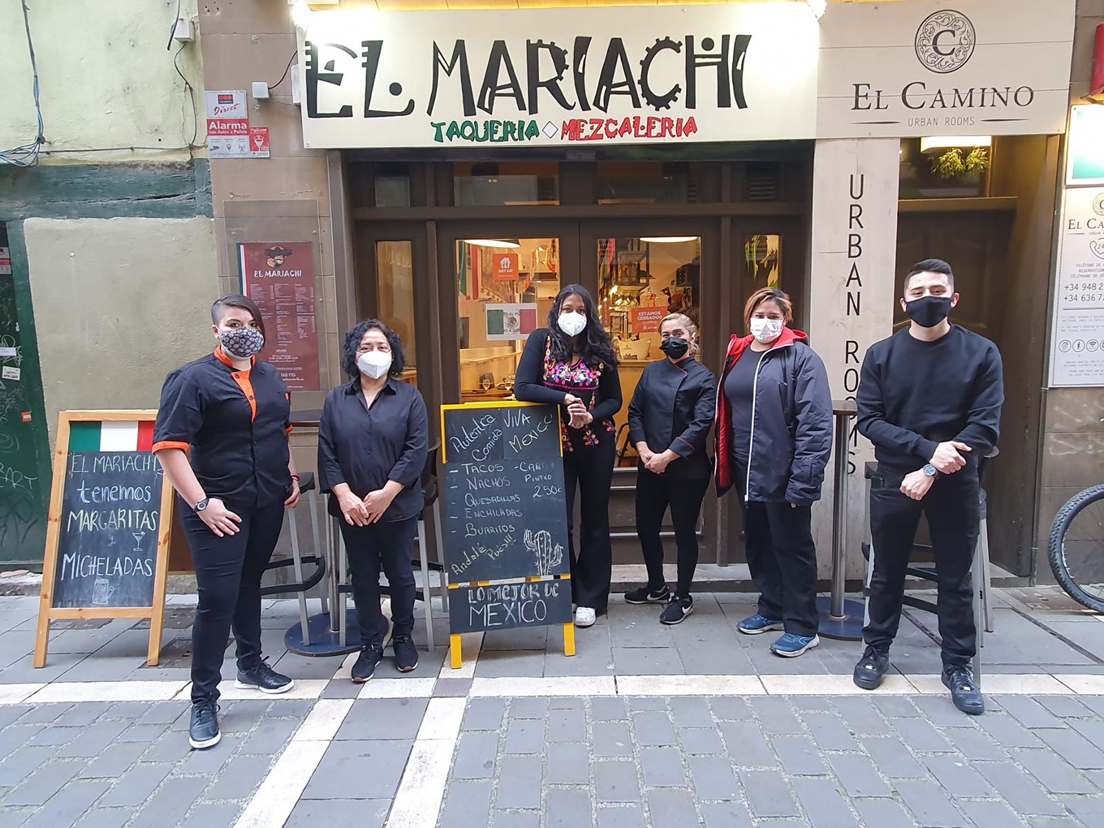 El Mariachi bar, taquería